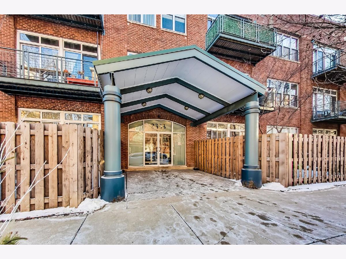 Condominiums Sold St Paul Condos Chicago Illinois, 2333 Saint Paul