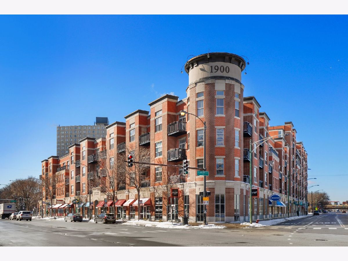Condominiums Sold Pointe 1900 Chicago Illinois, 1910 State