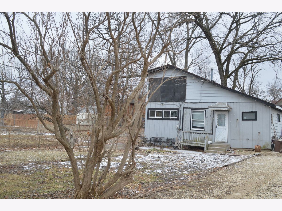  Sold Gages Lake Illinois, 18561 Main