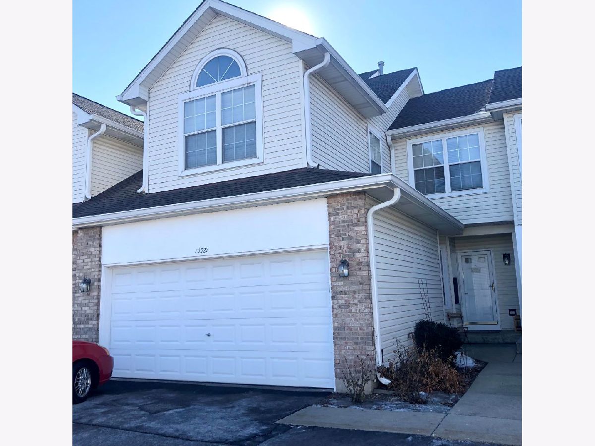 Townhomes & Condos Sold Whispering Lake Lake Bluff Illinois, 13327 Heiden