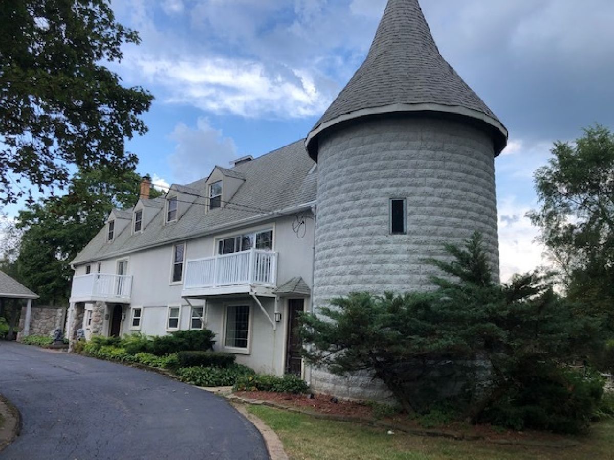  Rented Mettawa Illinois, 14935 Old School