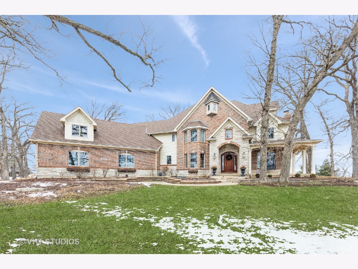 Homes Sold Stonecrest Elgin Illinois, 41W050 Stoneridge