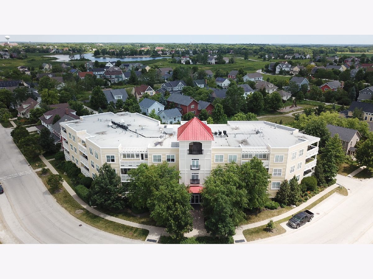 Condominiums Sold Station Square At Prairie Crossing Grayslake Illinois, 977 Harris