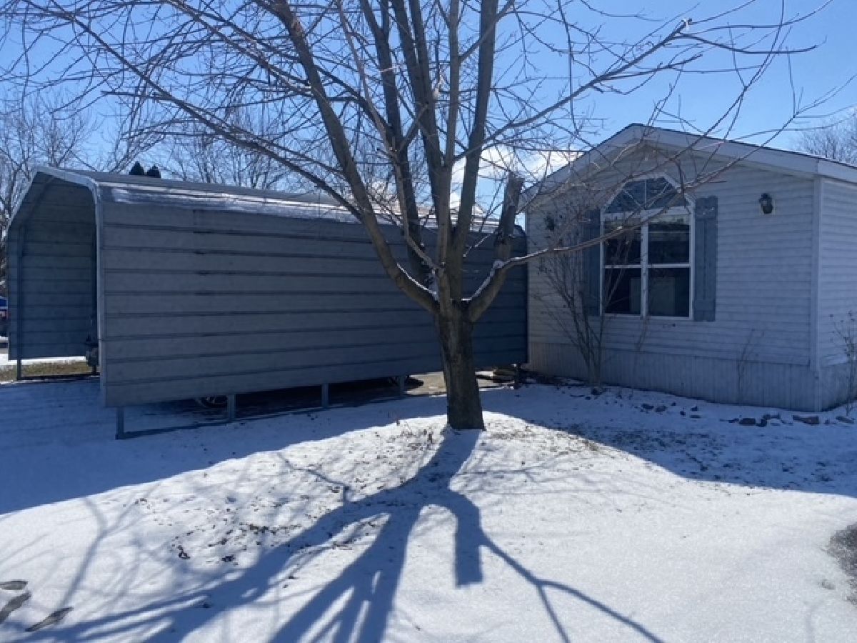 Subdivision Sold Shady Oaks Minooka Illinois, 10 Beech