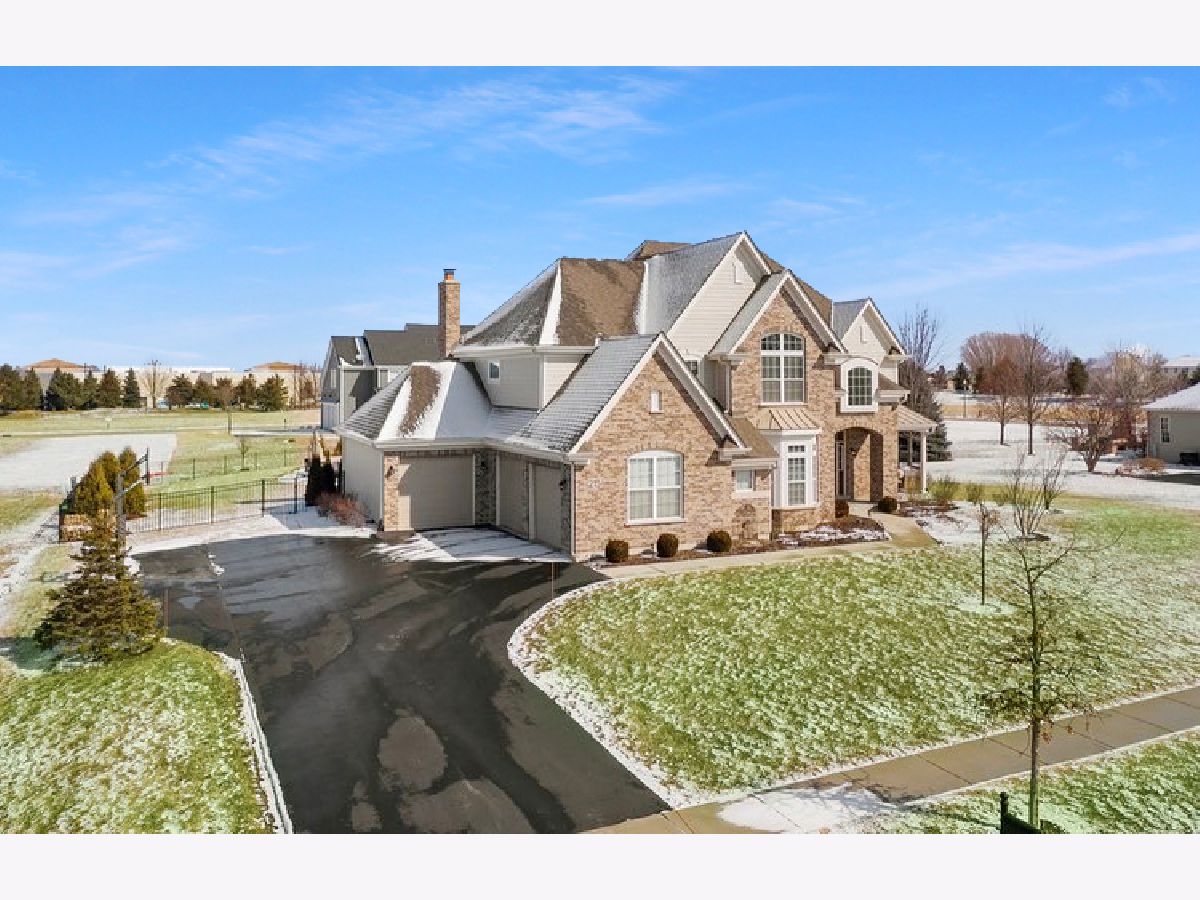 Homes Sold Merry Oaks Sycamore Illinois, 215 Merry Oaks