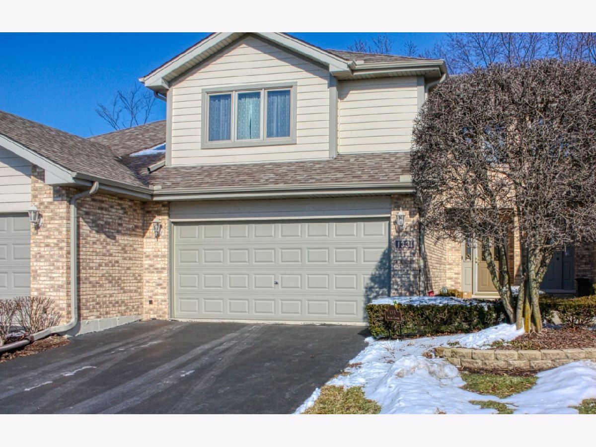 Townhomes Sold Baileys Crossing Lemont Illinois, 1331 Baileys Crossing
