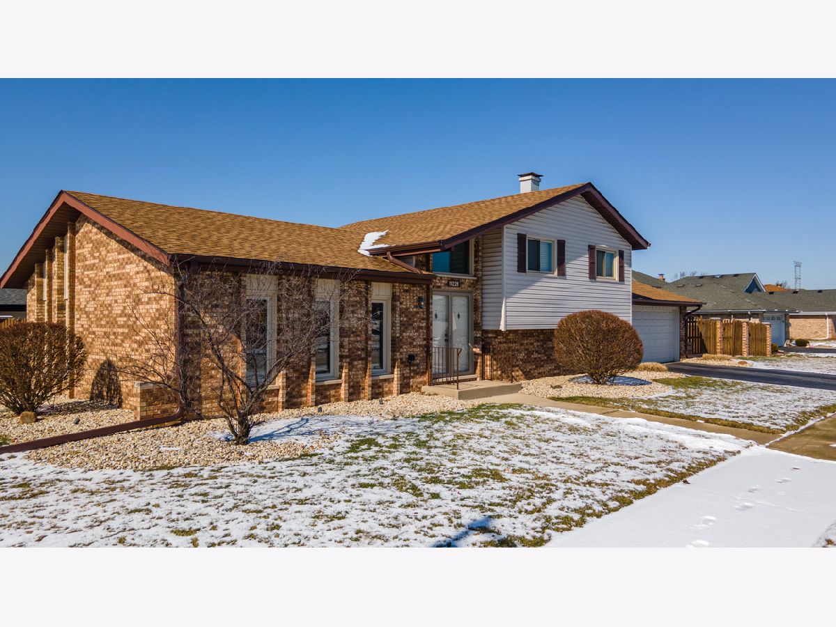 Homes Sold Ridgebrook Lansing Illinois, 19228 Ada