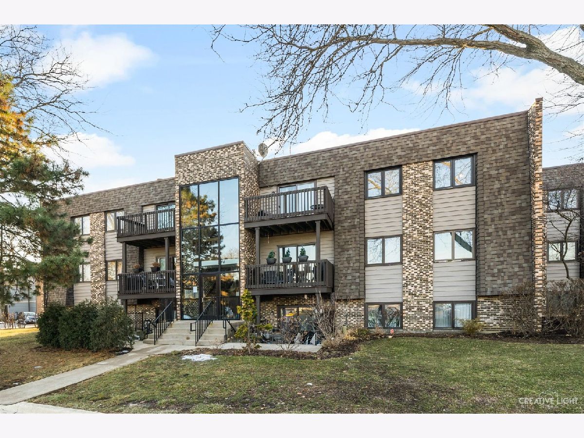 Drake Terrace Wheaton IL, Condominiums For Sale & For Rent Sadie