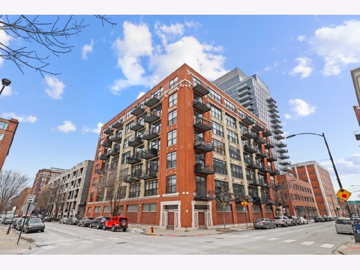 Condominiums Sold Olympia Lofts Chicago Illinois, 843 Adams