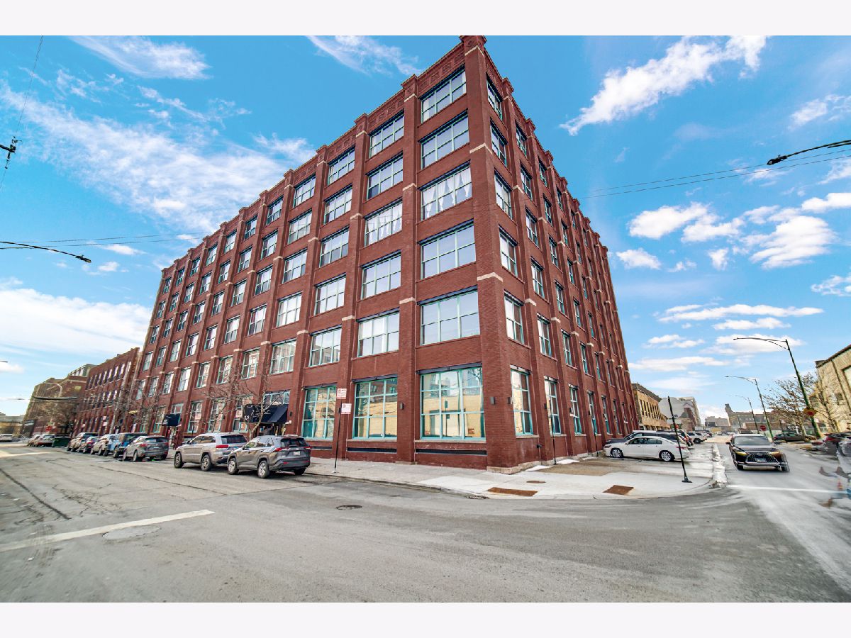 Condominiums Rented Warehouse Lofts Chicago Illinois, 312 May