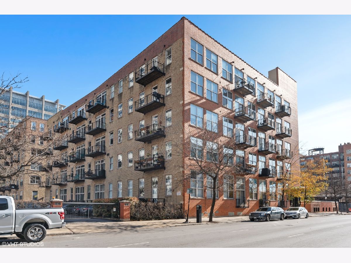 Condominiums Sold Gotham Lofts Chicago Illinois, 417 Jefferson