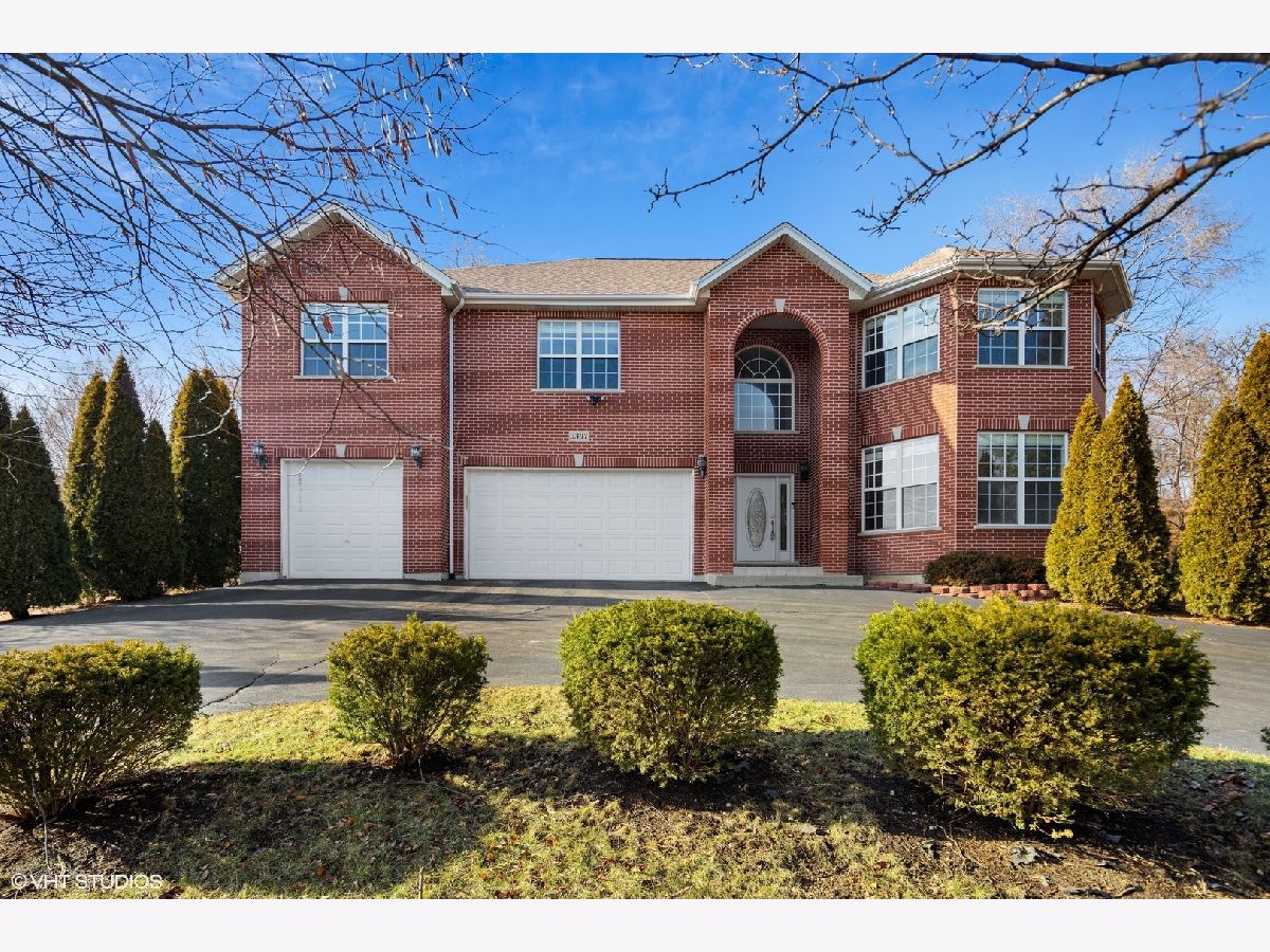 Homes Sold Berian Estates Crystal Lake Illinois, 5301 Rita