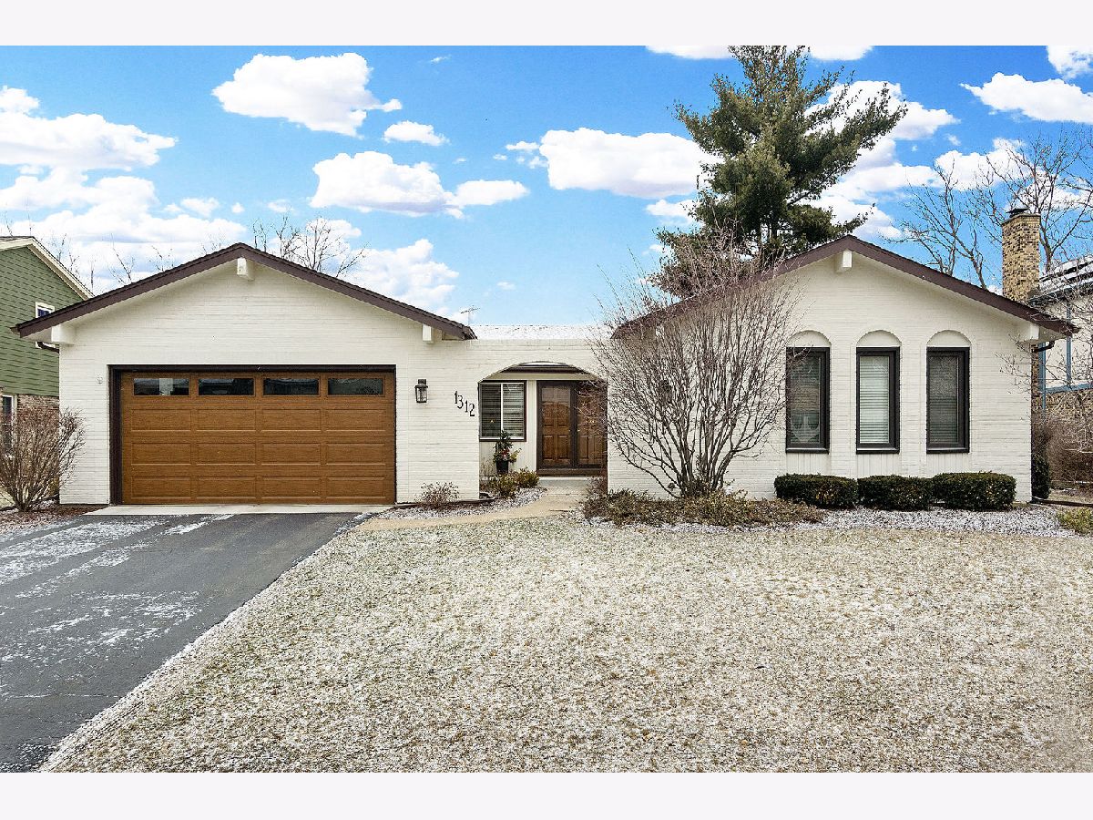 Homes Sold Spinnaker Cove Palatine Illinois, 1312 Cooper
