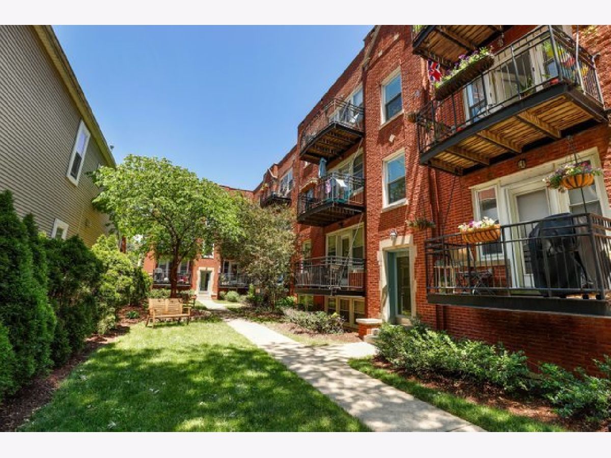 Townhomes & Condos & Homes Sold Roscoe Village/lakeview Chicago Illinois, 1926 Roscoe