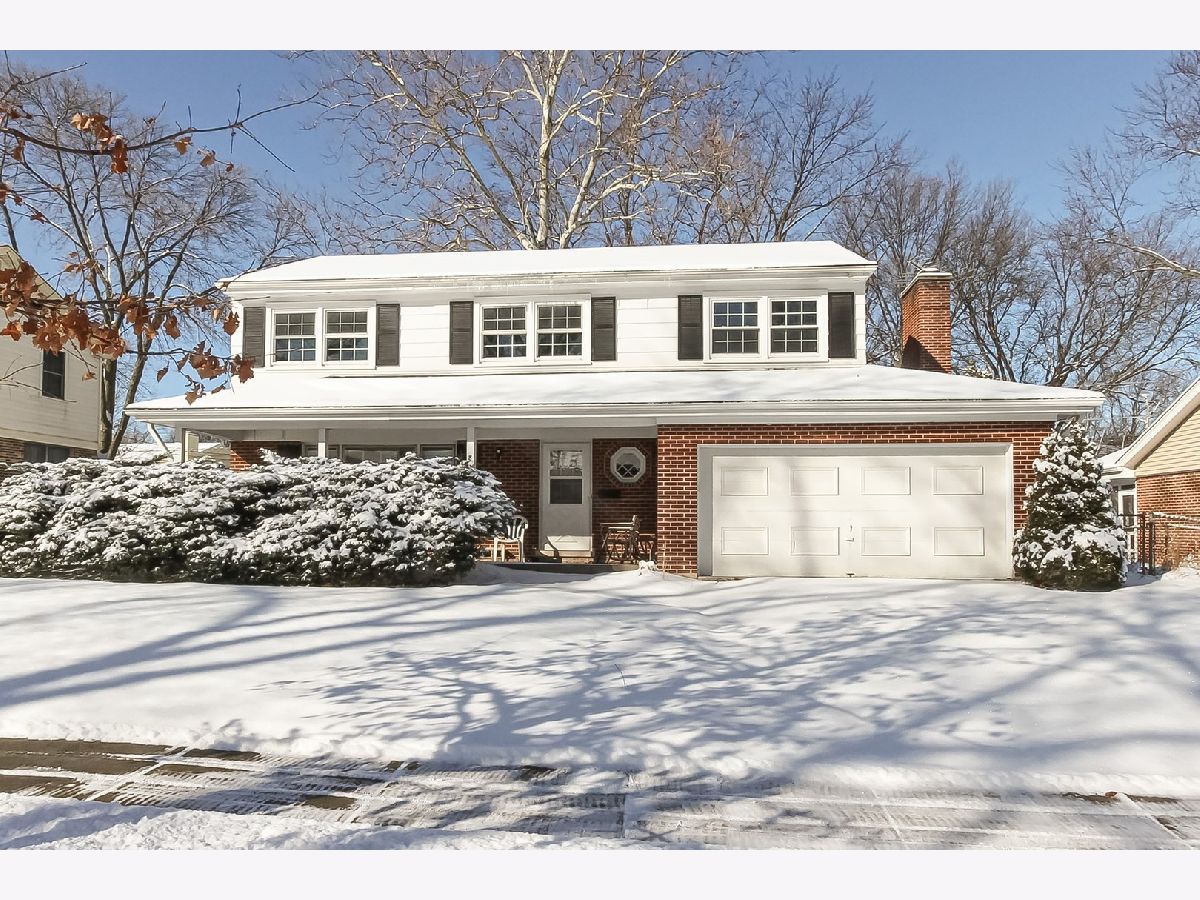 Homes Sold Belmont Heights Arlington Heights Illinois, 834 Haddow