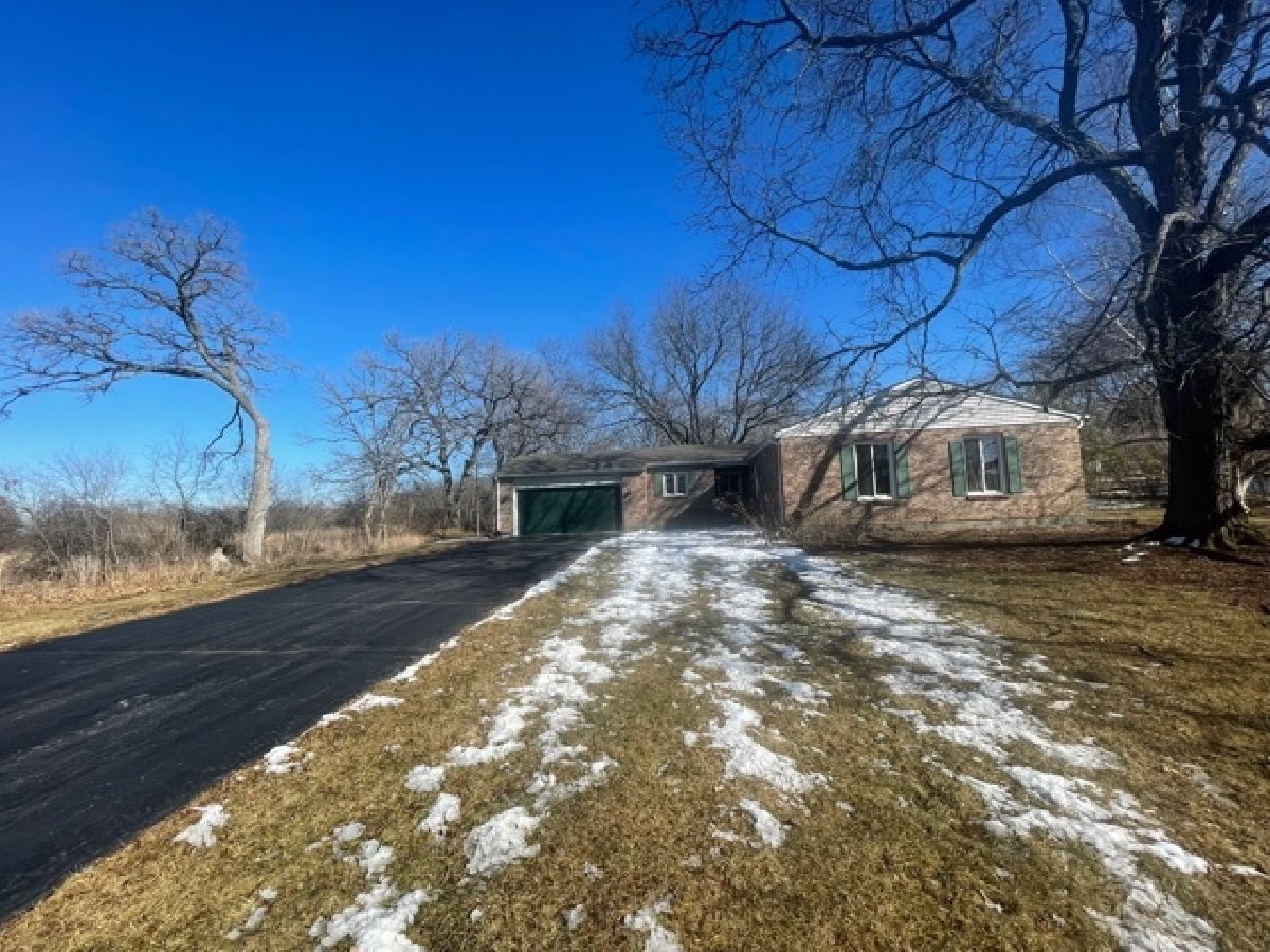 Homes Sold Meadows Cary Illinois, 7064 Meadow
