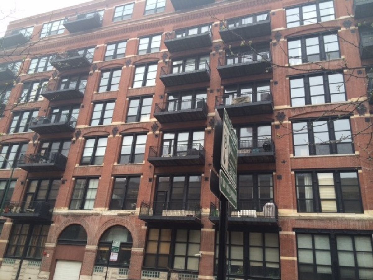 Condos & Townhomes Rented Clinton Street Lofts Chicago Illinois, 226 Clinton