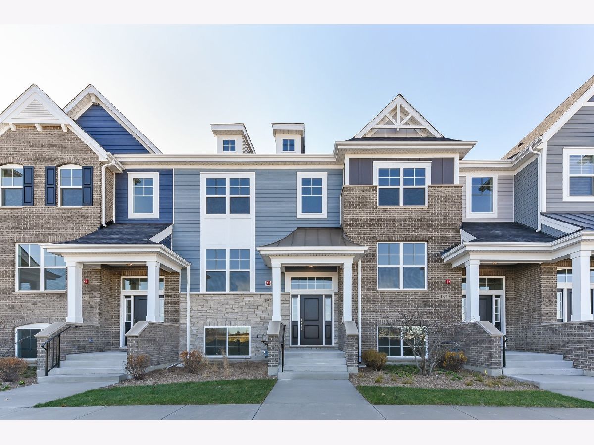 Condos & Townhomes Sold Sterling Place Northbrook Illinois, 1914 Kingsley Lot #9.03