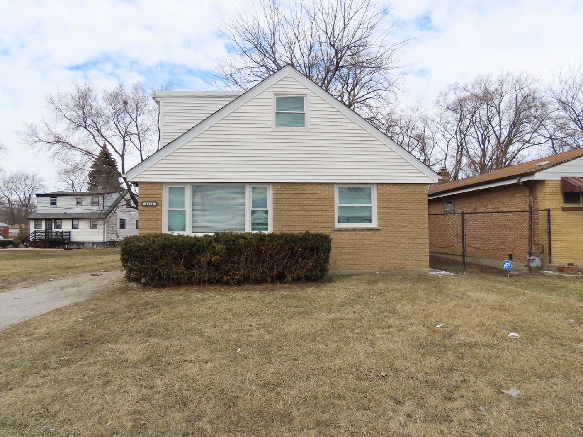  Rented Robbins Illinois, 4134 Midlothian