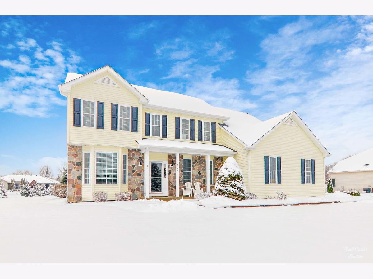 Homes Sold Deerwood Estates Mchenry Illinois, 607 Silver Glen