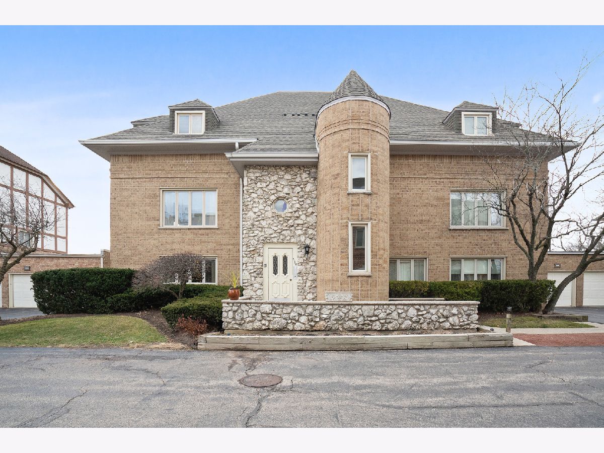 Condos & Townhomes Sold Ballantrae Northbrook Illinois, 630 Ballantrae