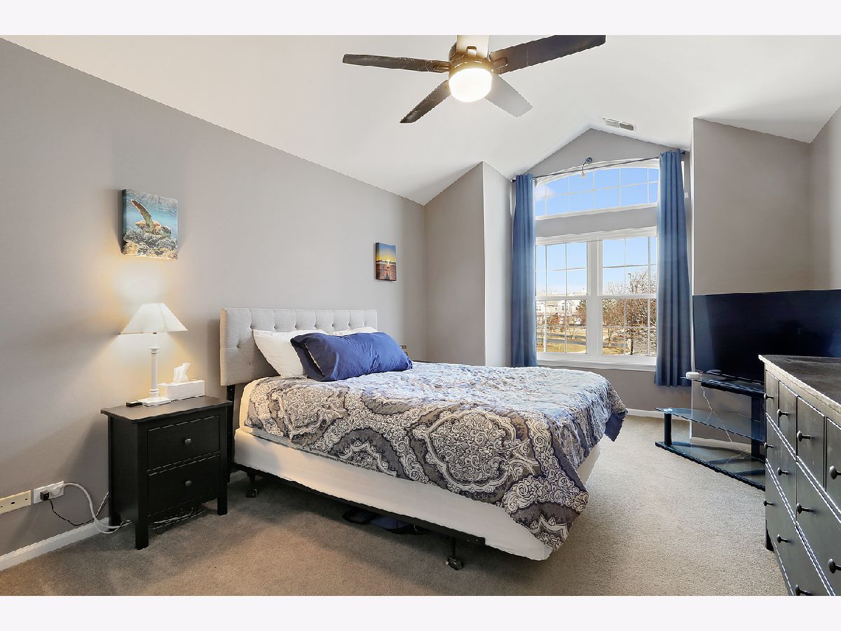 935 Concord Court, Carol Stream, Illinois 60188 MLS 11338441