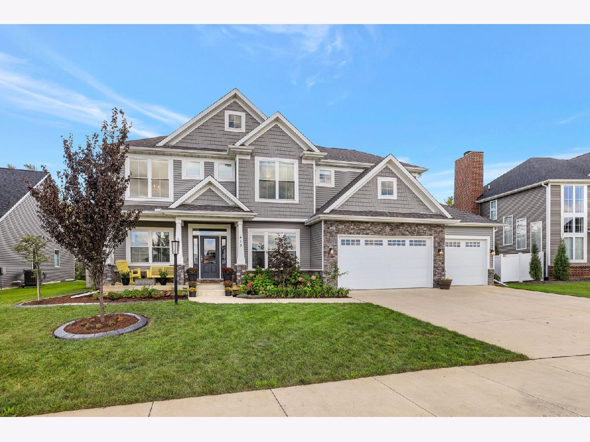 Homes Sold Lake Falls Savoy Illinois, 413 Lake Falls