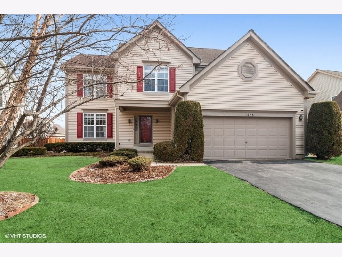 Homes Sold Chicory Place Naperville Illinois, 1158 Red Clover