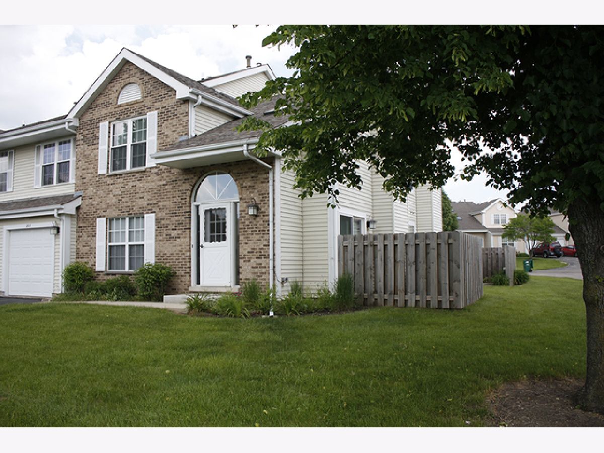 Townhomes & Homes Rented Kensington Gurnee Illinois, 265 Yorkshire