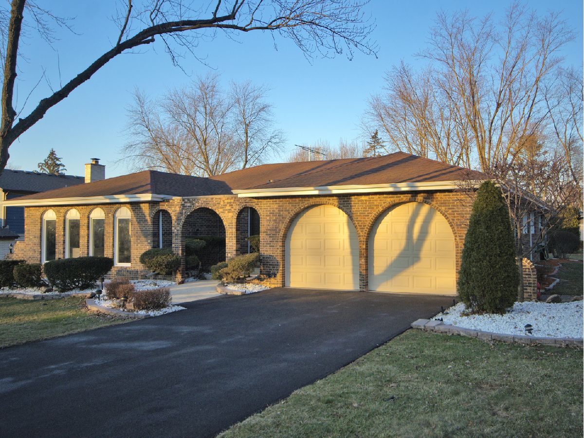 Homes Sold Chickasaw Hills Homer Glen Illinois, 13935 Arapaho