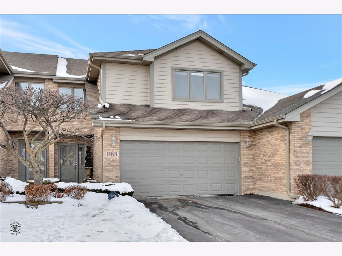 Townhomes Sold Baileys Crossing Lemont Illinois, 1376 Baileys Crossing