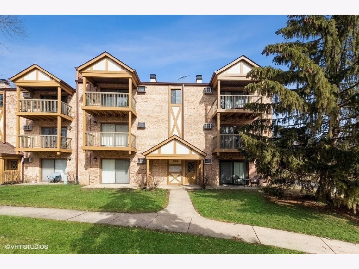 Condominiums Rented Church Creek Arlington Heights Illinois, 829 Dwyer
