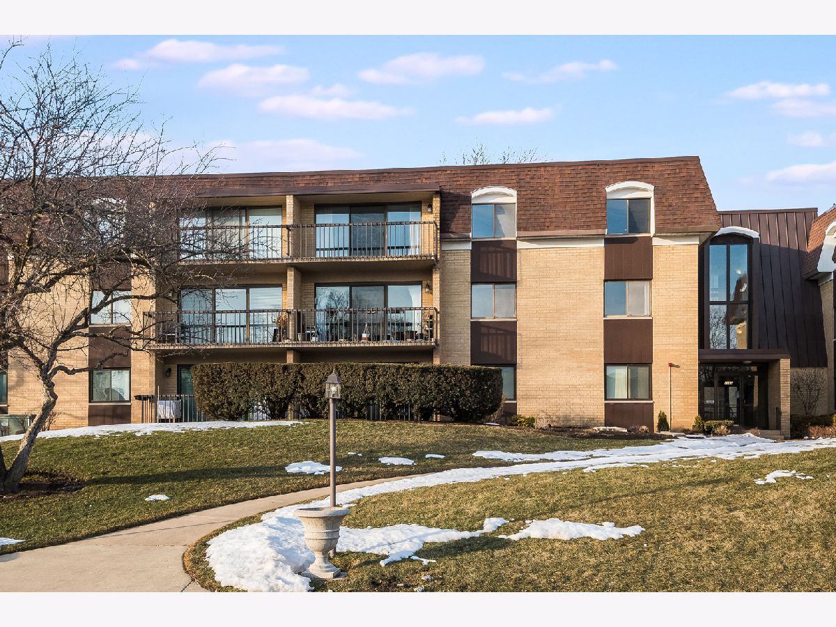 Condominiums Sold Mill Orchard Naperville Illinois, 1103 Mill