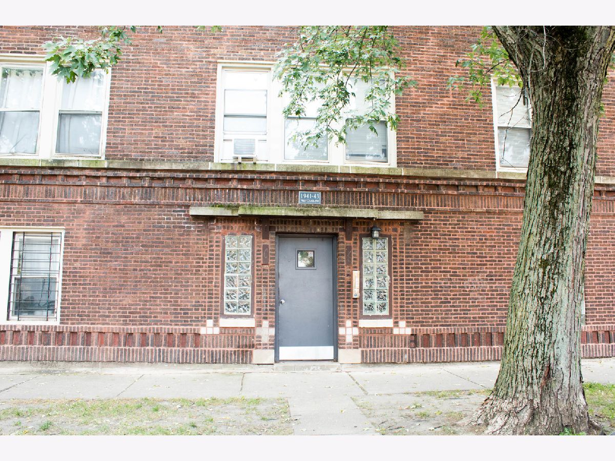 Condos & Townhomes Sold Damen Square Chicago Illinois, 1941 Chase