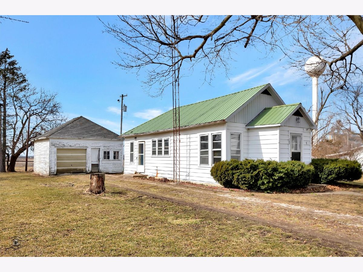  Sold Donovan Illinois, 105 Raub