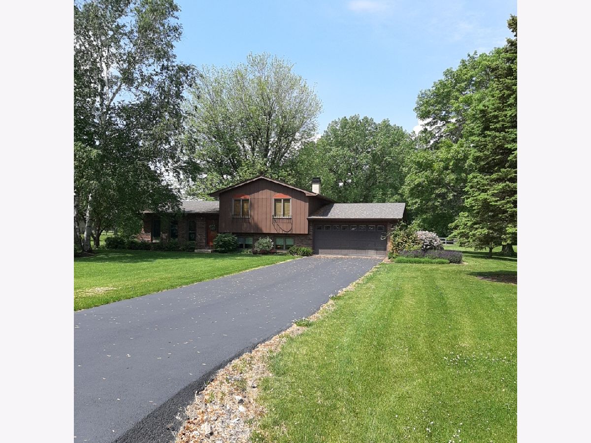 Homes Sold Deerpath Road Estates Batavia Illinois, 2S920 Hickory