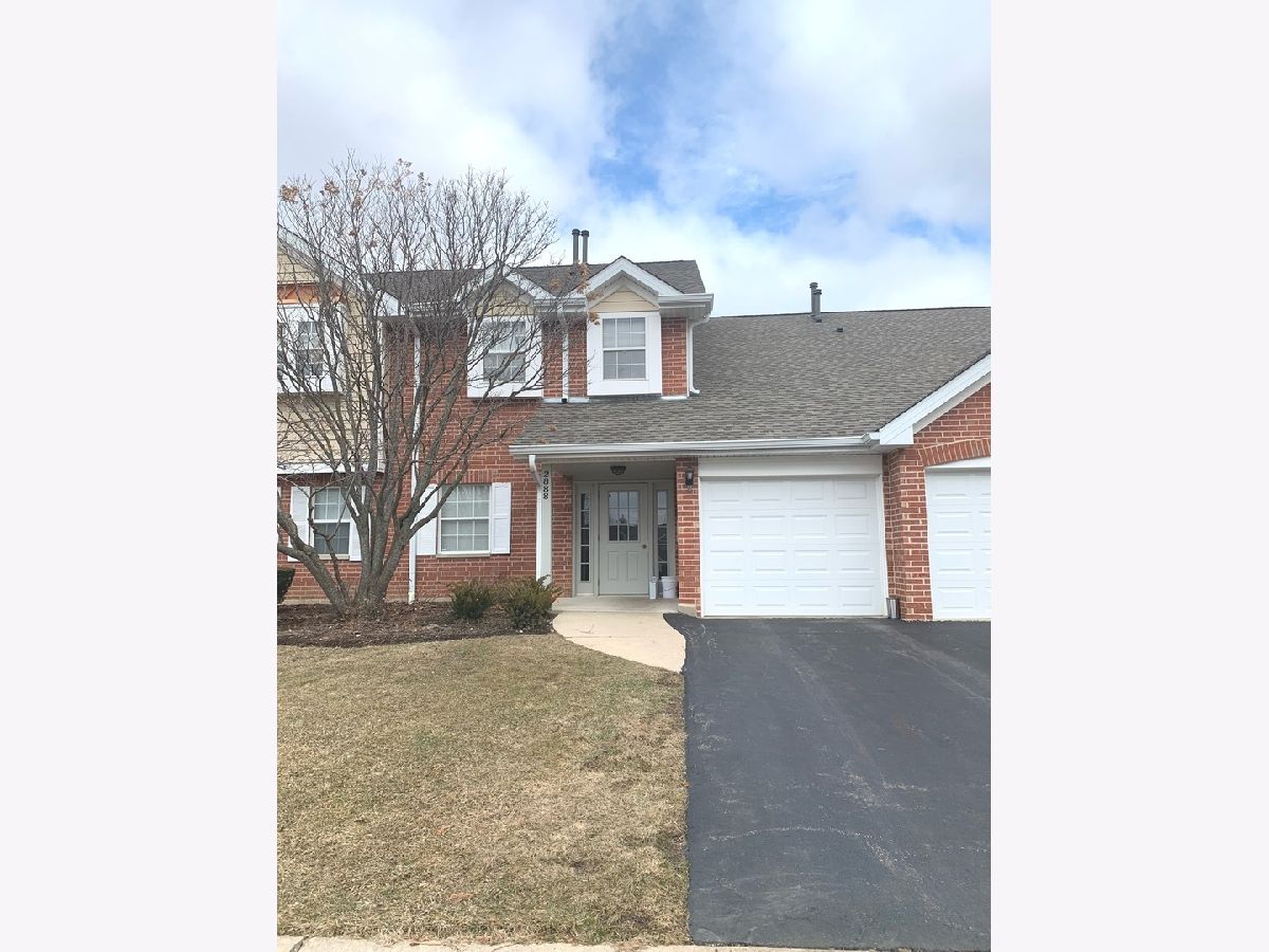 Townhomes & Condos Rented Heatherwood Schaumburg Illinois, 2888 Heatherwood