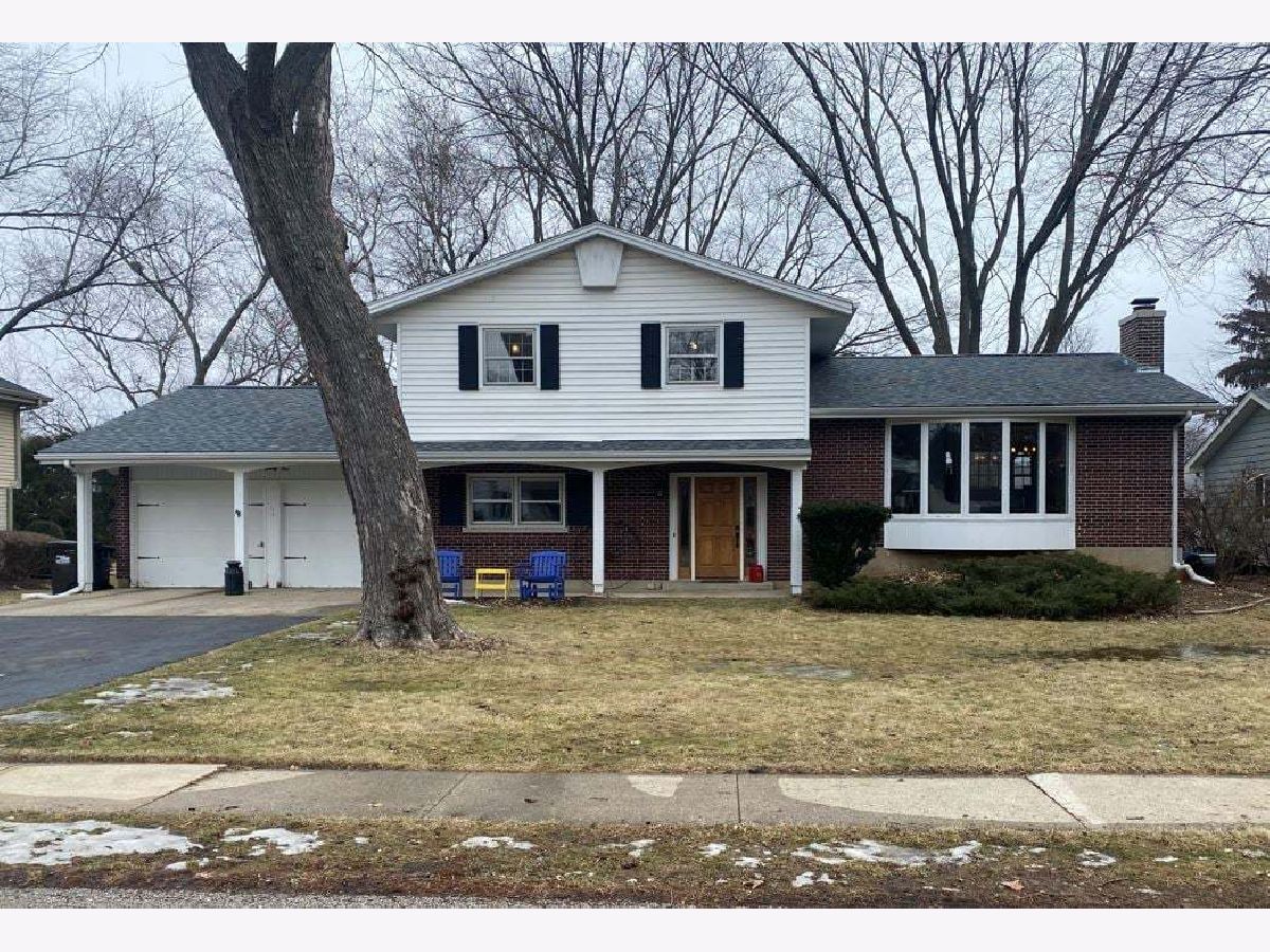 Homes Sold Country Club Addition Crystal Lake Illinois, 425 Spruce
