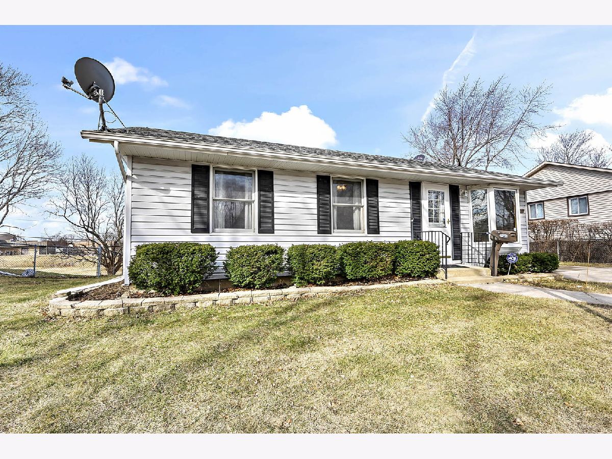 Homes Sold Green Meadows Streamwood Illinois, 240 Kosan