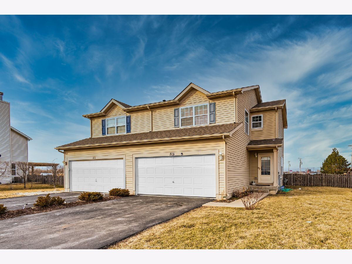 Homes & Condos & Townhomes Sold Arbor Lakes Minooka Illinois, 505 Lily