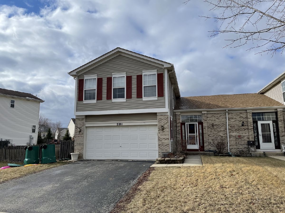 Homes & Townhomes Rented Kendall Ridge Plainfield Illinois, 2201 Brayton