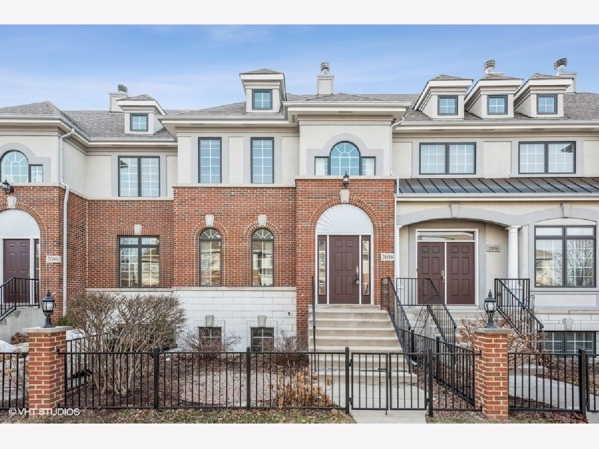 Townhomes Rented Astor Place Naperville Illinois, 2038 Alta Vista