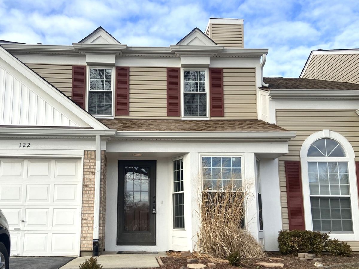 Townhomes Rented Orchard Gate Westmont Illinois, 122 67th