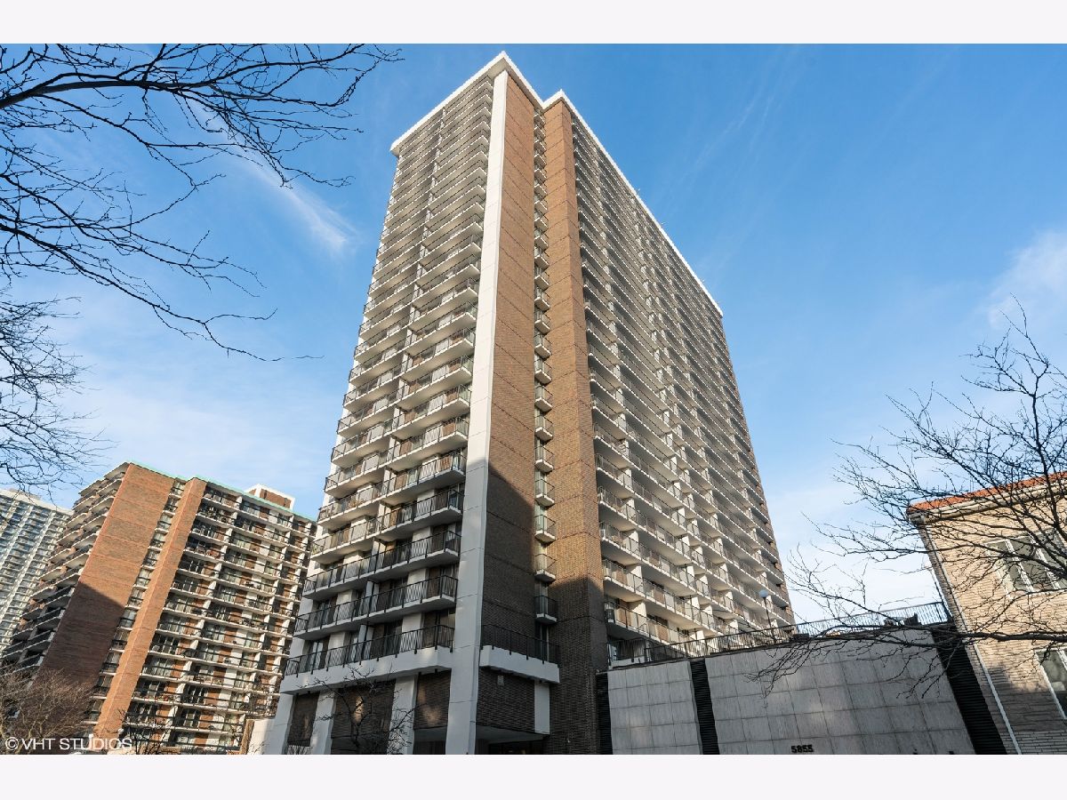 Condominiums Sold Thorndale Beach South Chicago Illinois, 5855 Sheridan