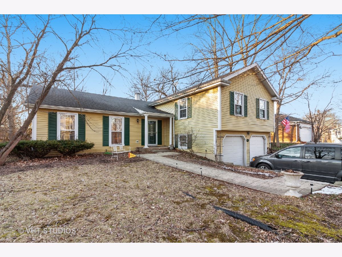 Homes & Condos & Townhomes Sold Breton Manor Batavia Illinois, 1138 Pine