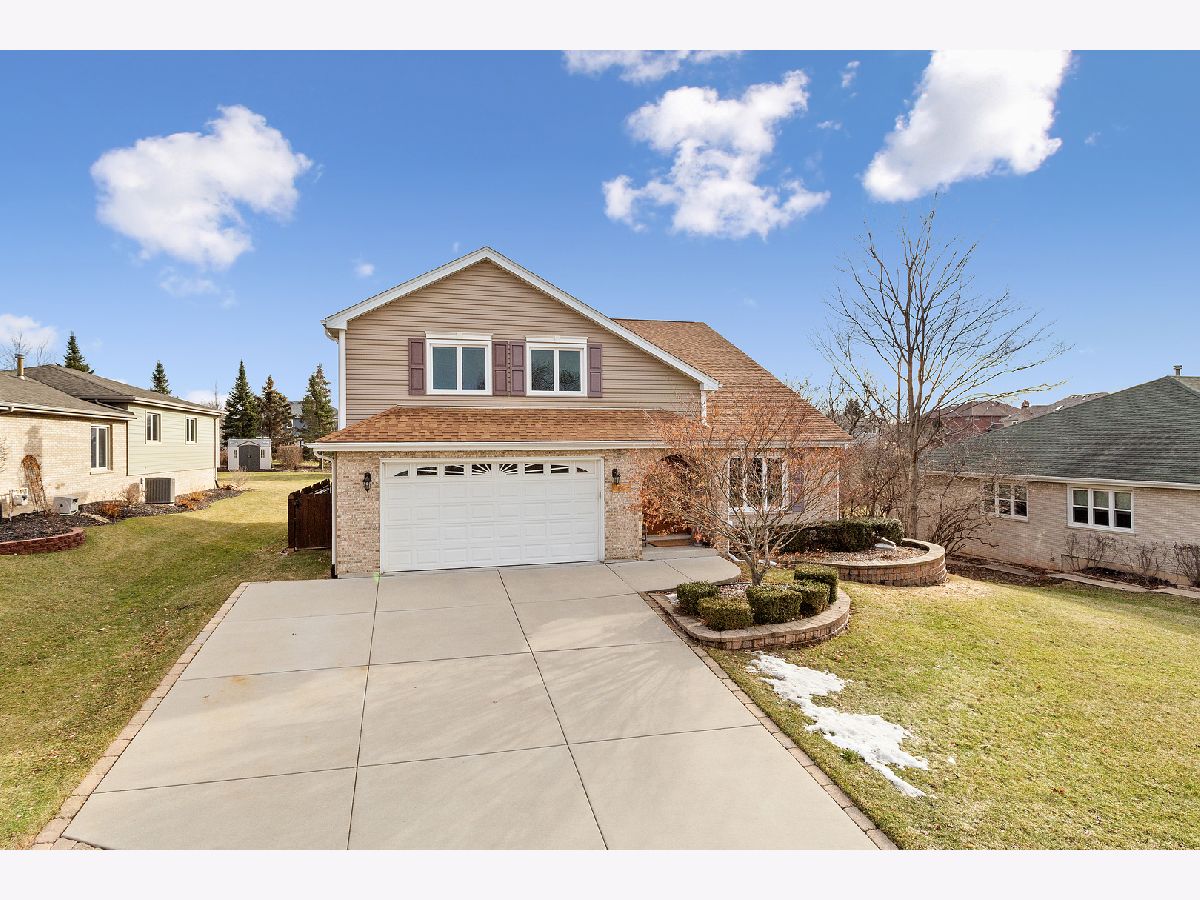 Homes Sold Timberline Lemont Illinois, 40 Roberta