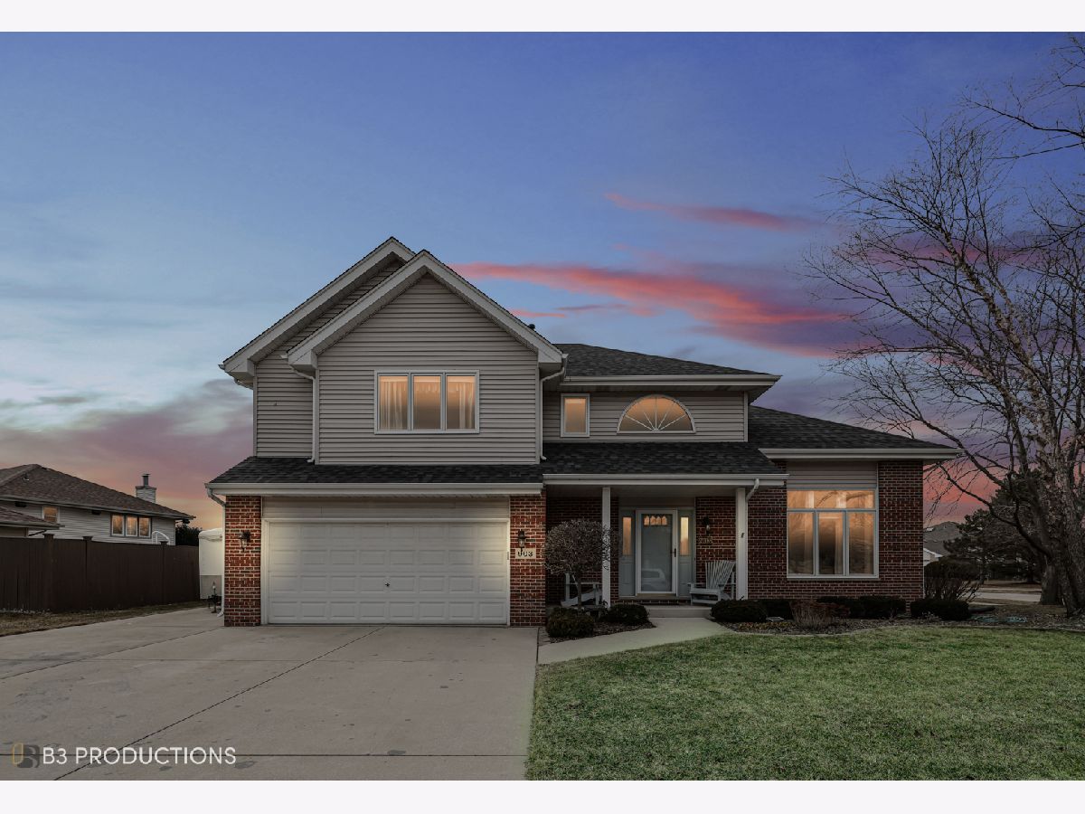 Homes Sold Chadwick New Lenox Illinois, 903 Wildwood