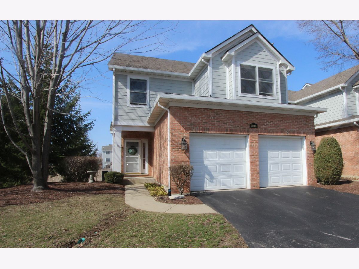 Condos & Townhomes Sold Falcon Greens Crystal Lake Illinois, 9048 Falcon Greens