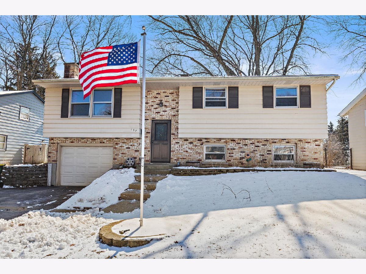 Homes Sold Hansons Cary Illinois, 107 Margaret