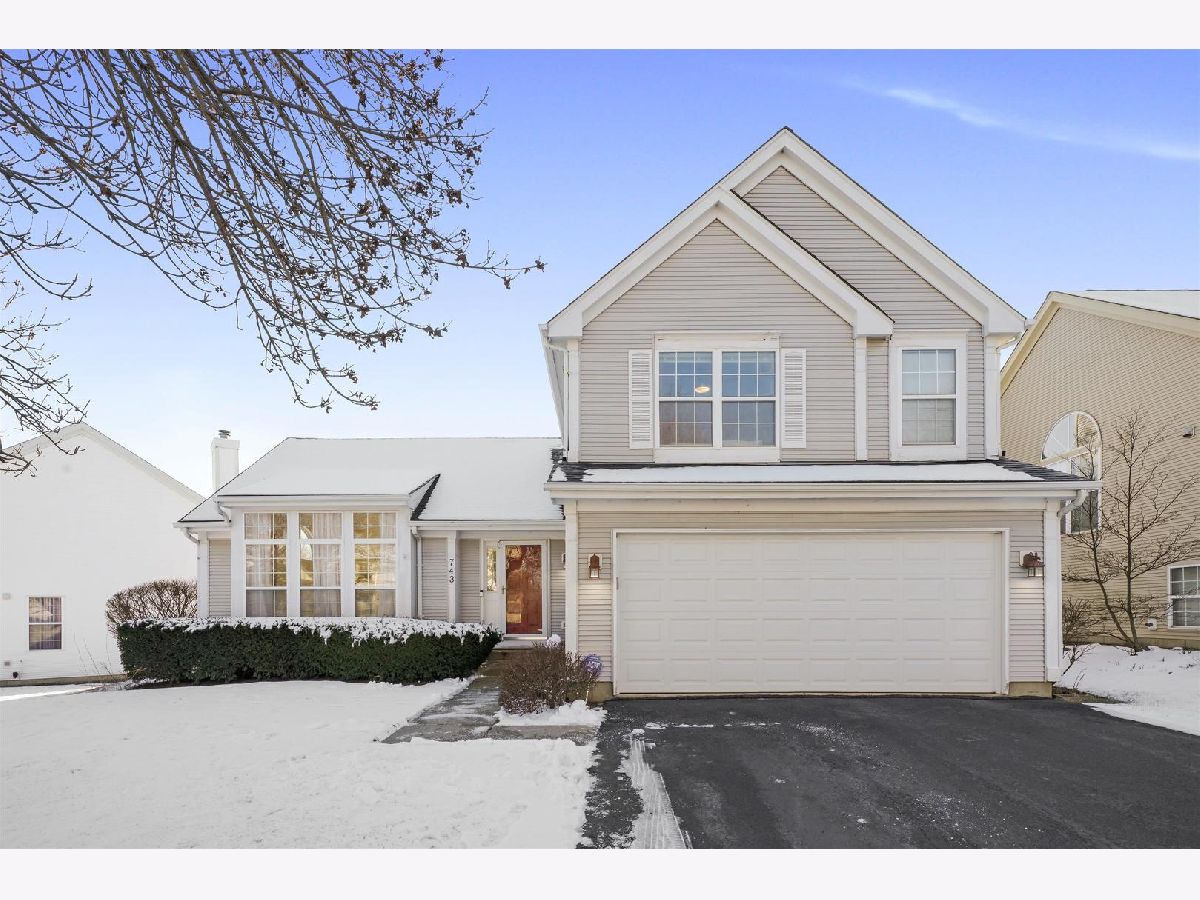 Homes Sold Highlands Of Fairway Ridge Gurnee Illinois, 743 Darnell